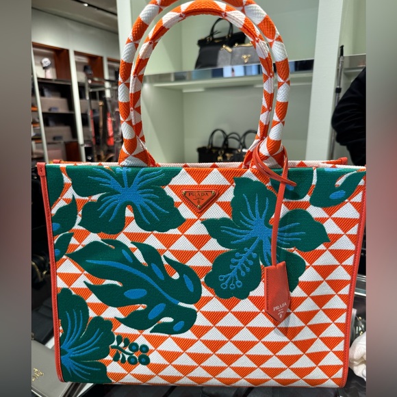 Prada Stunning and Rare Orange Tote - Picture 1 of 9